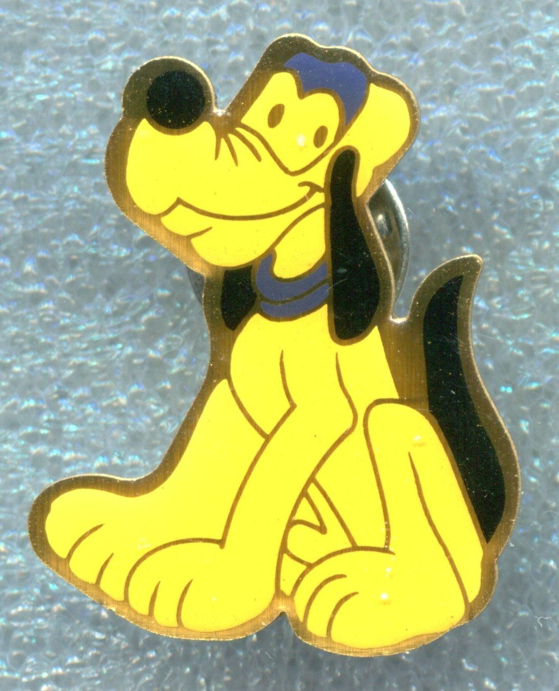 Disney Plaketten & Abzeichen: PLUTO – Gebraucht aus Winterthur von Sammleroase