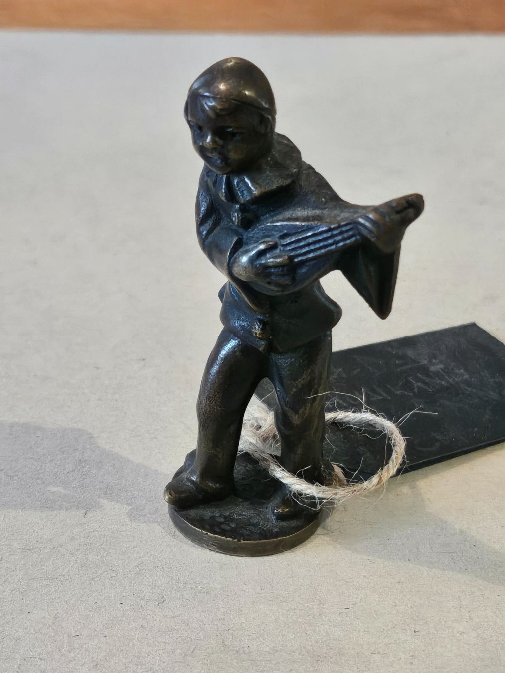 Figuren: ART-DECO MUSIKANT AUS BRONZE – Gebraucht aus Locarno von ICARO8 2