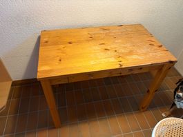 Tisch Kiefer Massivholz mit 2 Schubladen gebraucht