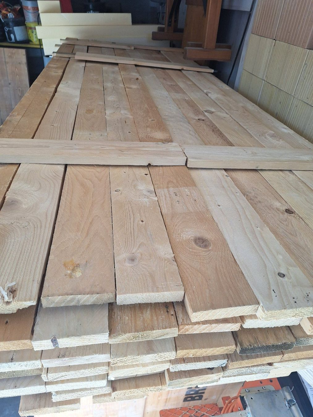 Holzartikel: Bretter Laden – Gebraucht aus Wohlen AG von mika26