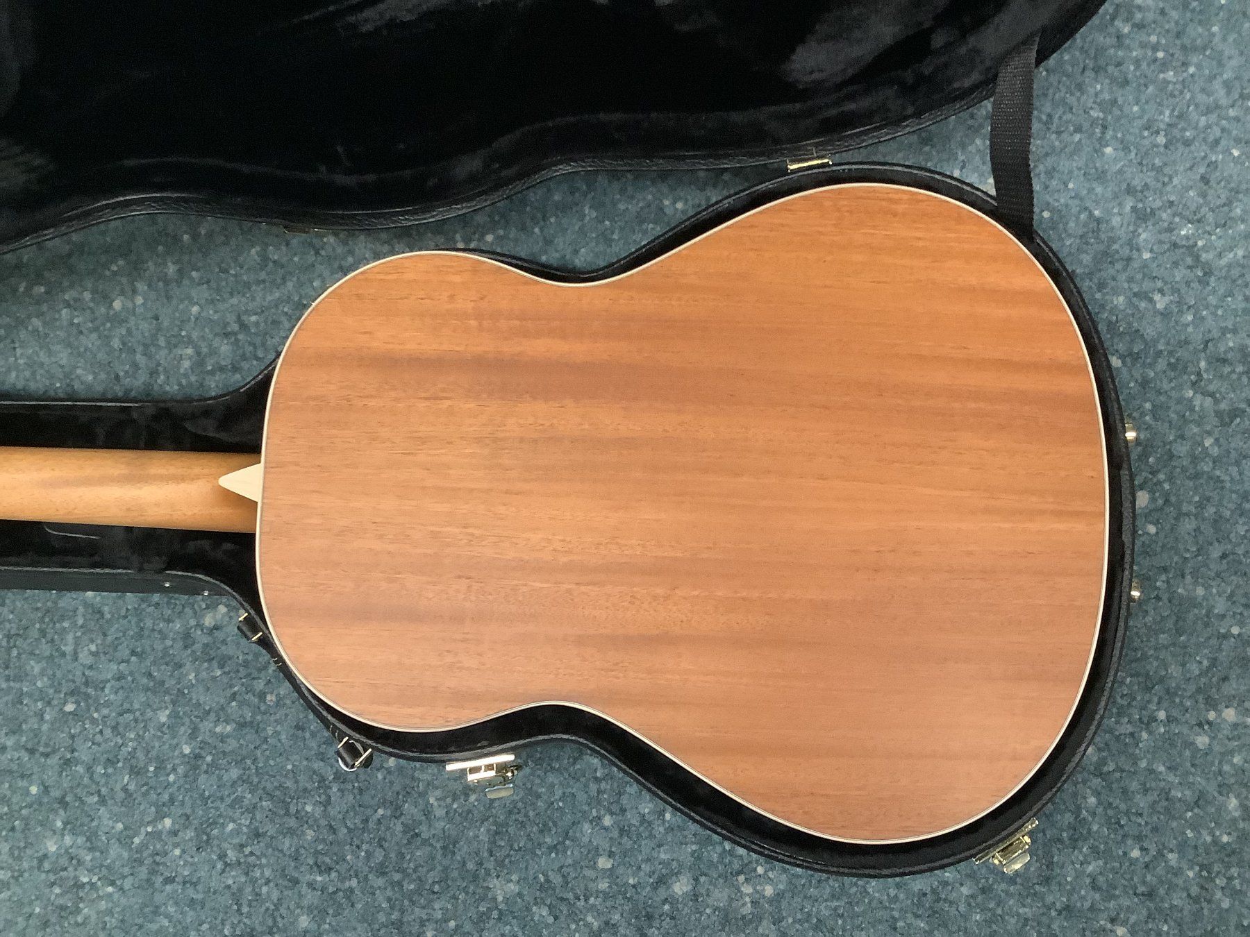 Strumenti musicali: Akustische Gitarre Larrivee L-03-E – Nuovo (secondo la descrizione) da Schaffhausen venduto da outlet-music 4