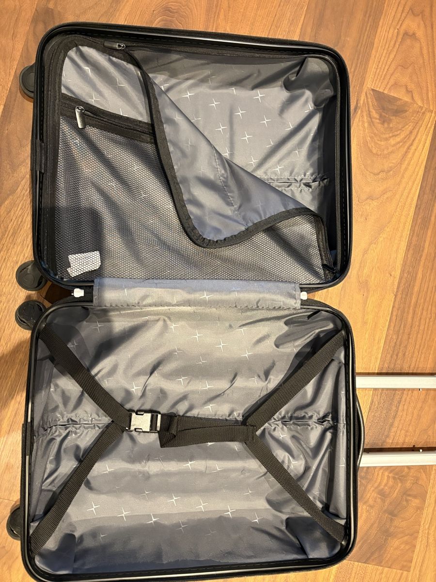 Valigie: Handgepäckskoffer (mit Rollen) – Usato da Kloten venduto da Zazu 4