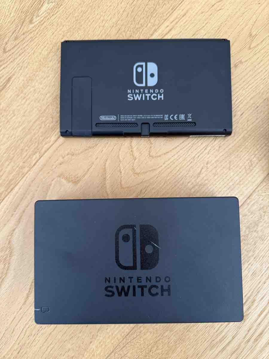 Nintendo Console: Nintendo Switch Konsole mit Zubehör und Mariokart 8 – Usato da Gähwil venduto da Flori888 2