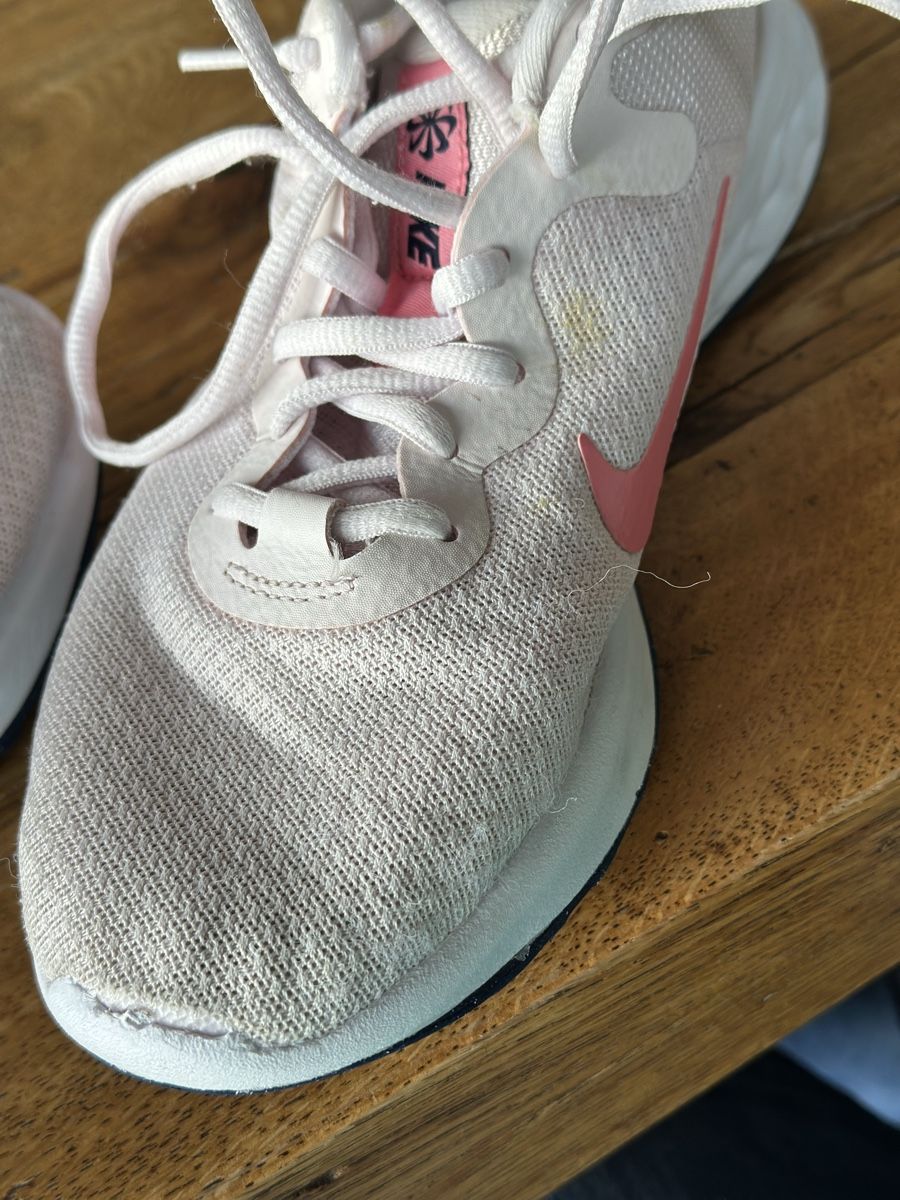 Nike Schuhe für Mädchen: Nike Running – Gebraucht aus Diessbach b. Büren von kat_6mzs 2