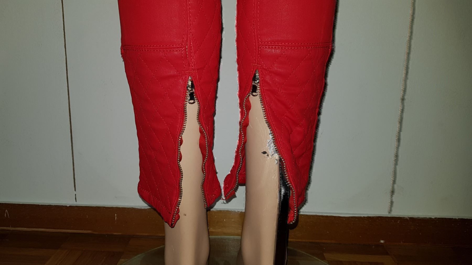 Zara Jeans: Jeans ZARA  Taille/Grosse  34 CH – Gebraucht aus Cossonay-ville von Super-Price-Quality 8