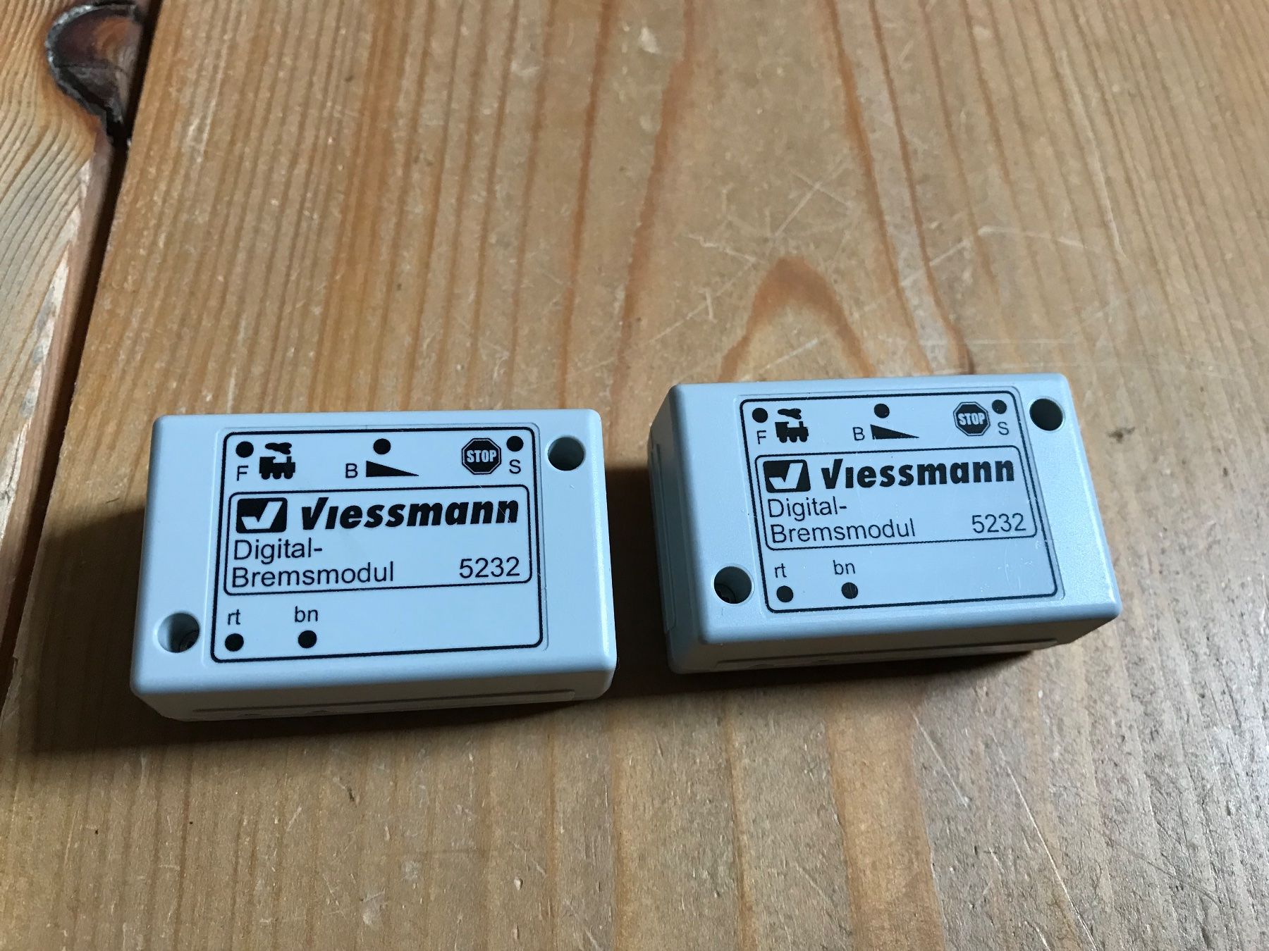 Viessmann Modelleisenbahnen: viessmann 2 x 5232, bremsmodule – Gebraucht aus Liestal von