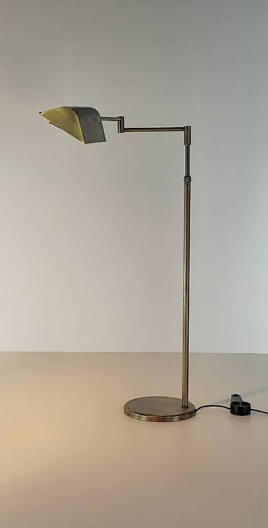 Lampen: Fratelli Martini Stehlampe / Leselampe aus Messing – Gebraucht aus Beromünster von VSNC