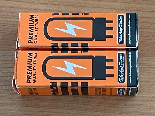 Tube Amp Doctor Verstärker: TAD ECC83 - PREMIUM SELECTED - 2 STÜCK - NEU! – Neu und originalverpackt aus Fahrwangen von Swirl2 1