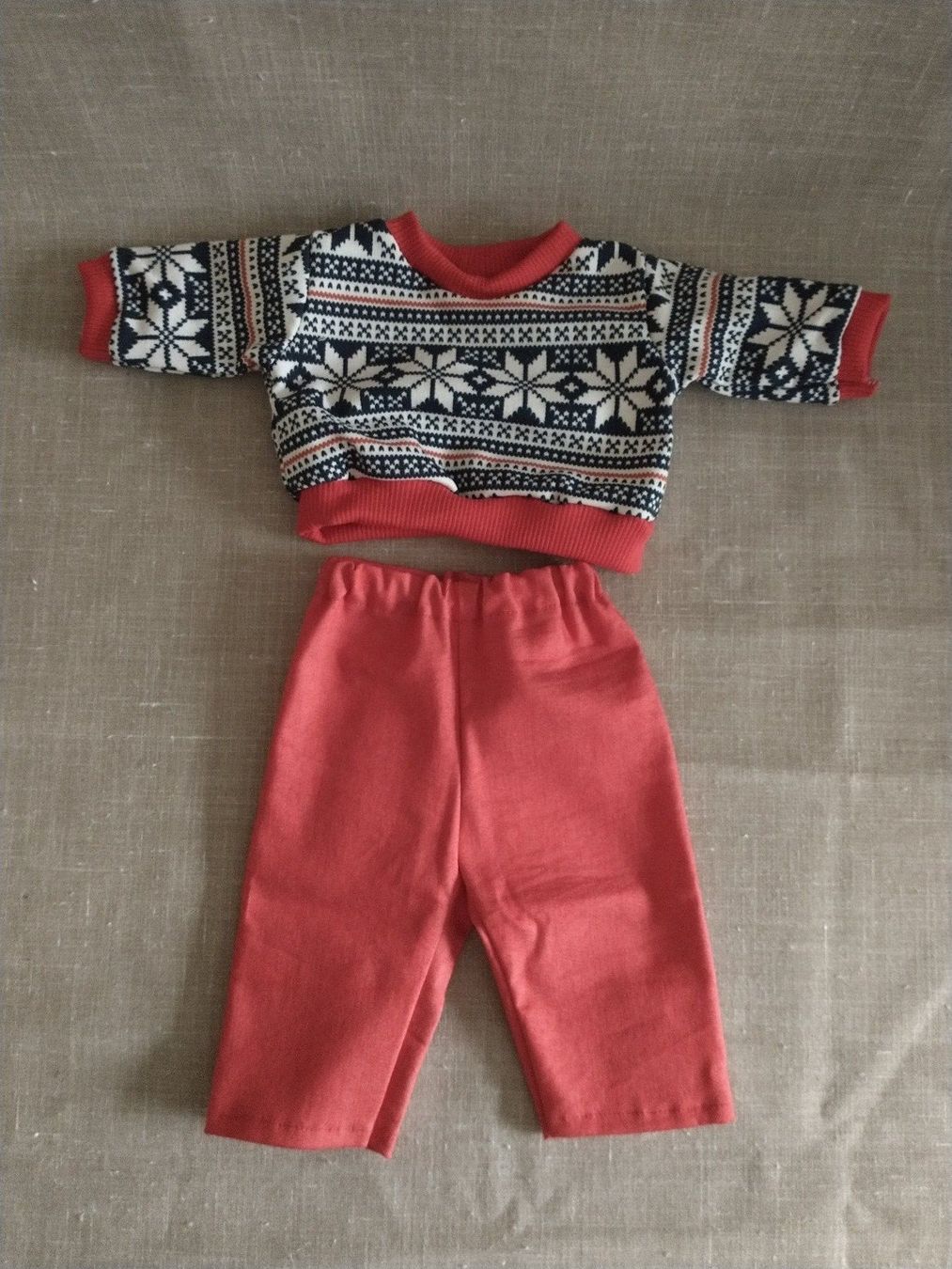 Bambole: Puppenkleider Pulli Norweger + Hose rot 40-45cm – Nuovo (secondo la descrizione) da Zürich venduto da Turner_18