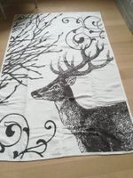 Decke von David Fussenegger mit Hirsch