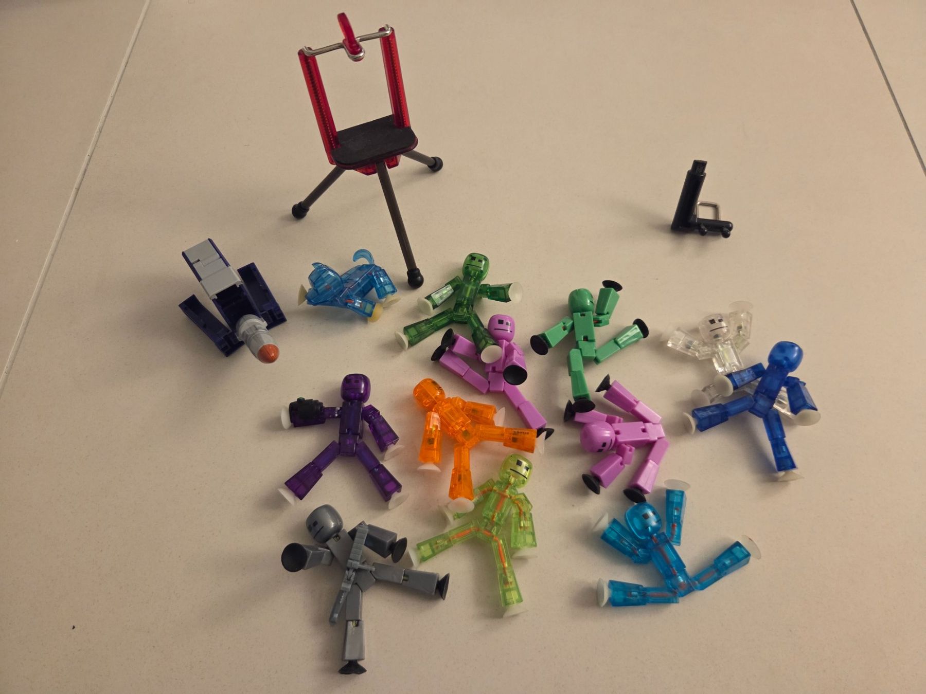 Figurines: Stickbot von Manor gekauft – D'occasion à Kloten par Senolf 1