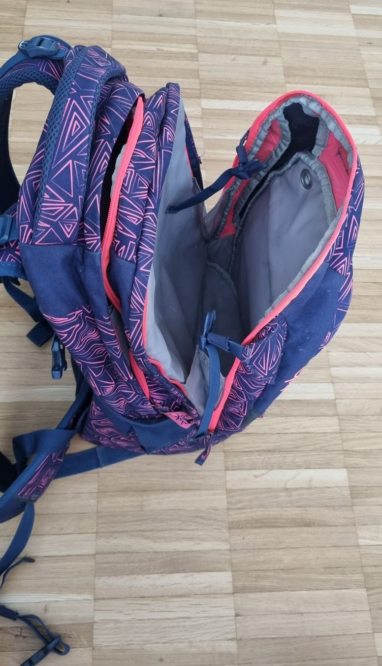 Allestimento di negozi e stand fieristici: Schülerthek / Schulrucksack / -ranzen - Marke: SATCH – Usato da Neftenbach venduto da DanielaS01020304 2