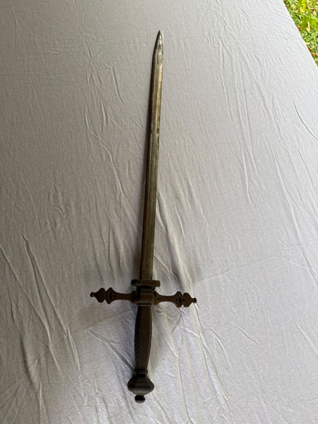 Altre raccolte & rarità: Antike Schwert aus Metall – Usato da Elsau venduto da Lindis