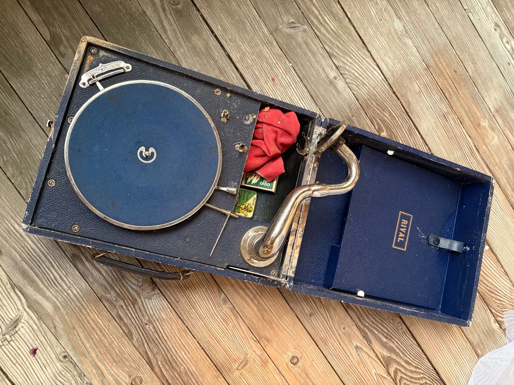 Tourne-disques: Gramophon – D'occasion à Buchs AG par Smile780