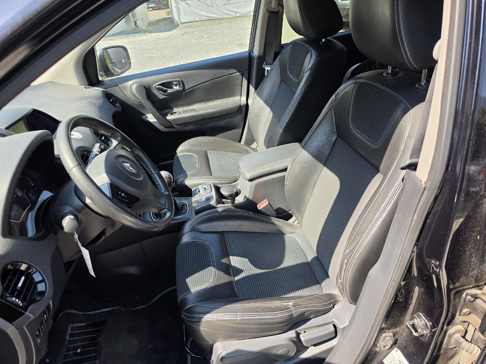Renault Autos: Renault Koleos 2.5 16v 4x4 Swissedition – Gebraucht aus Martigny von Jod 5