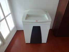 Aktenvernichter HSM Securio B35 Cross Cut