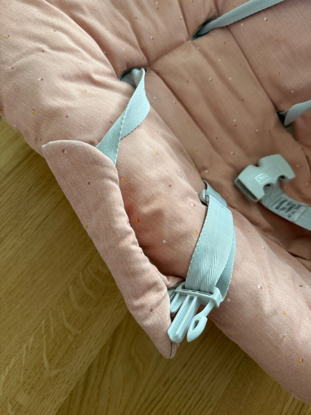 Stokke Seggioloni: Stokke Tripp Trapp Newborn Schale rosa – Usato da Zürich venduto da bpoblocka 2