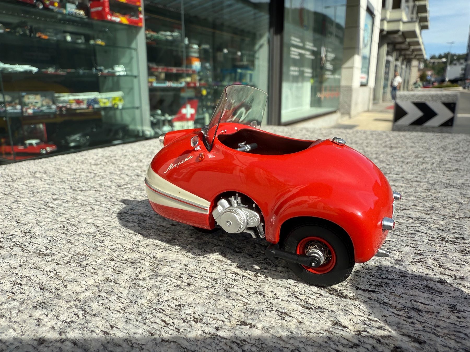 Schuco Modellini d'auto: Introvabile Schuco 1:18 Mopetta Brütsch – Usato da Chiasso venduto da Carrara-Modellismo 1