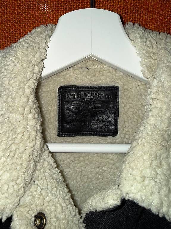 Levi's Giacche: Gefütterte Levi’s Jacke – Usato da Winterthur venduto da OliviaC5 2