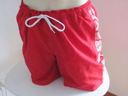 Rote Badehose, Gr. XL, Herren - perfekt für den Sommer!