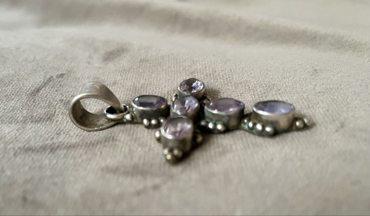 Ciondoli: Wunderschönes Kreuz aus Silber 925 mit Amethysten – Nuovo (secondo la descrizione) da Zürich venduto da Caracol1998 1