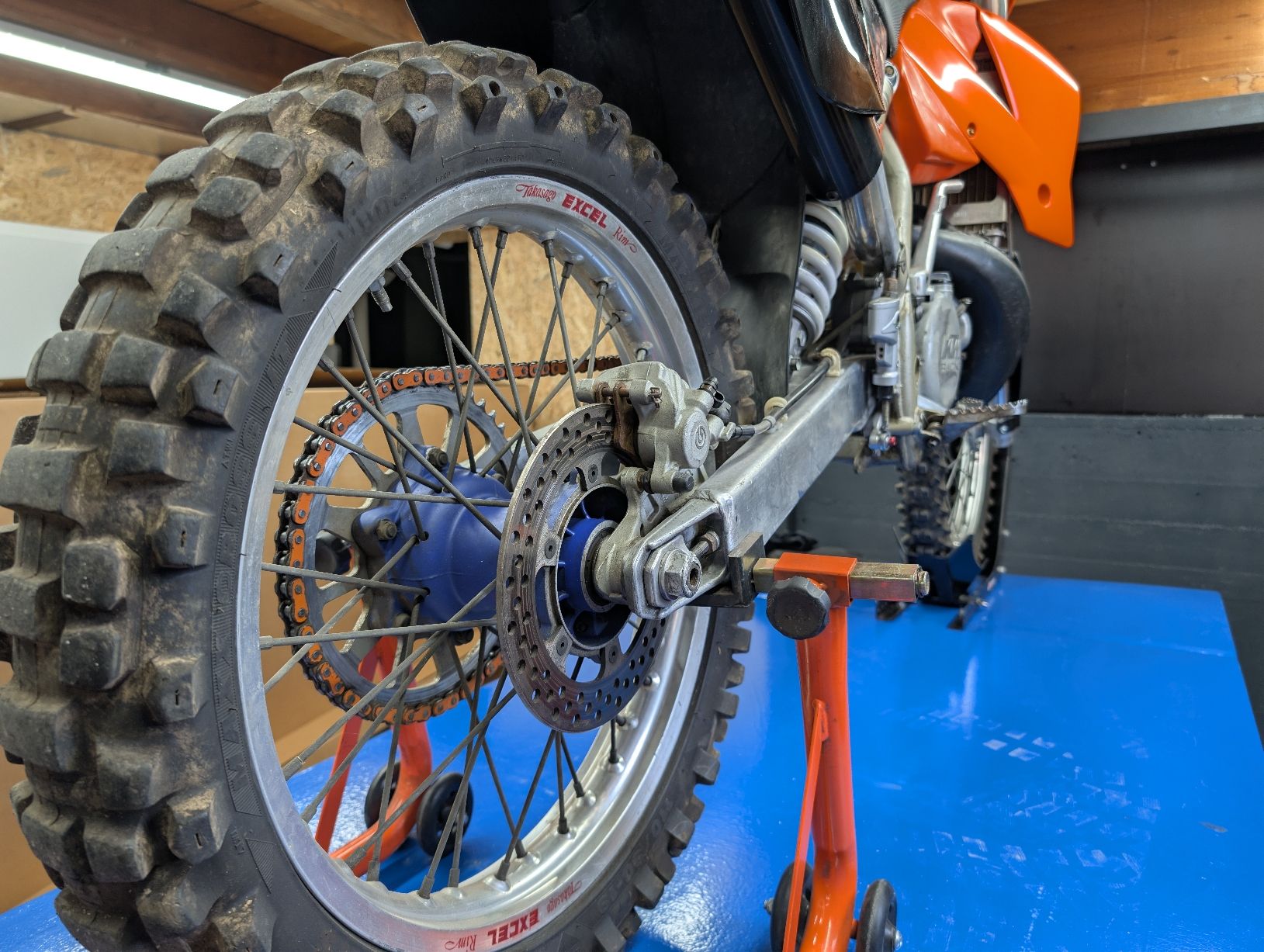 KTM Enduro: Ktm Exc 250 2 Takt – Gebraucht aus Muri AG von hus_7d5k 3