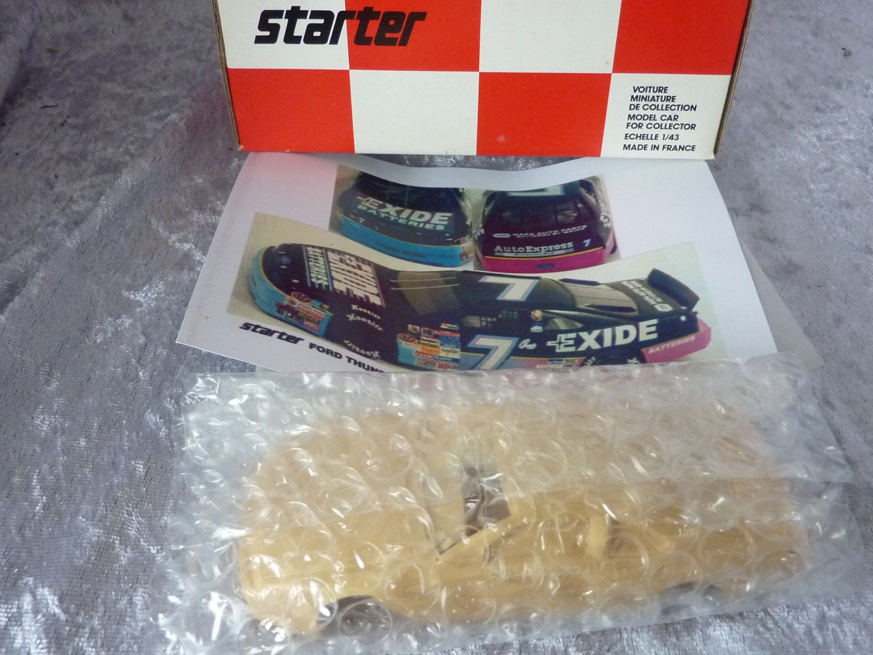 Nascar Modellautos: Ford Thunderbird NASCAR 1994 220  1:43 – Neu und originalverpackt aus Dürrenäsch von modellautos4you 1
