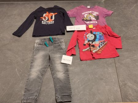 Kleiderpaket für Jungen, Grösse 98/104/110 getragener