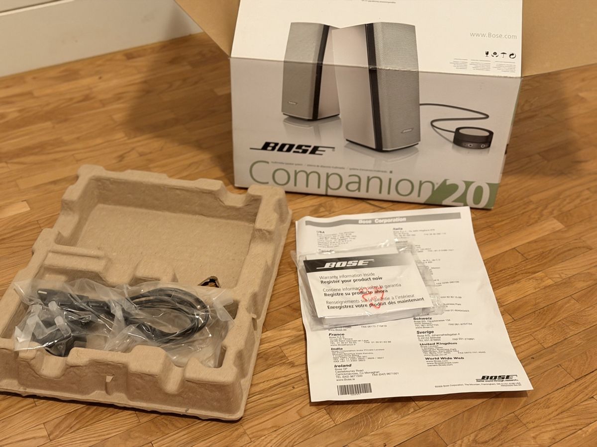 Bose Casse acustiche: Bose Companion 20 Lautsprecher mit Control Pod – Usato da Zürich venduto da Gadgets2020 6