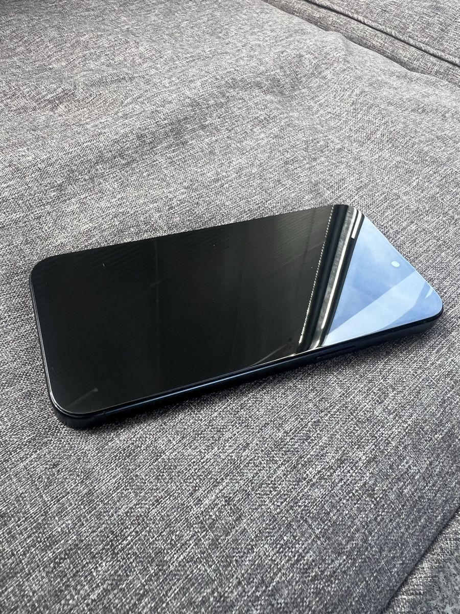 Apple Portables: iPhone 15 Pro Max – D'occasion à Wattwil par BMW36 9