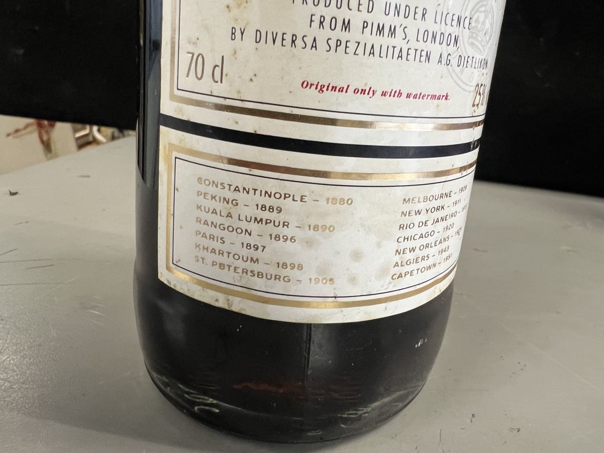 Bevande alcoliche: PIMM’S N•1 ancienne bouteille  – Nuovo (secondo la descrizione) da Genève venduto da Leboucheoreilles 9