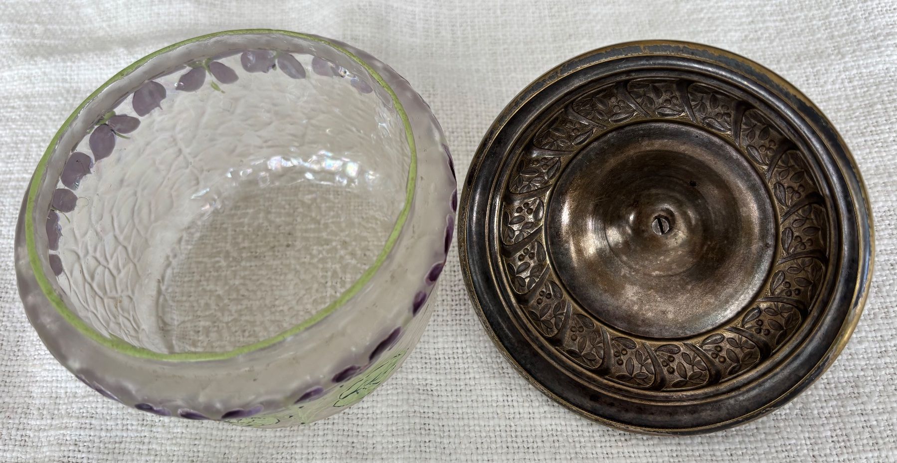 Alle Dekorationen: Antike Deckeldose Jugendstil, Handbemaltes Glas&Messing, Top – Gebraucht aus Zürich von bmw_q6zk 7