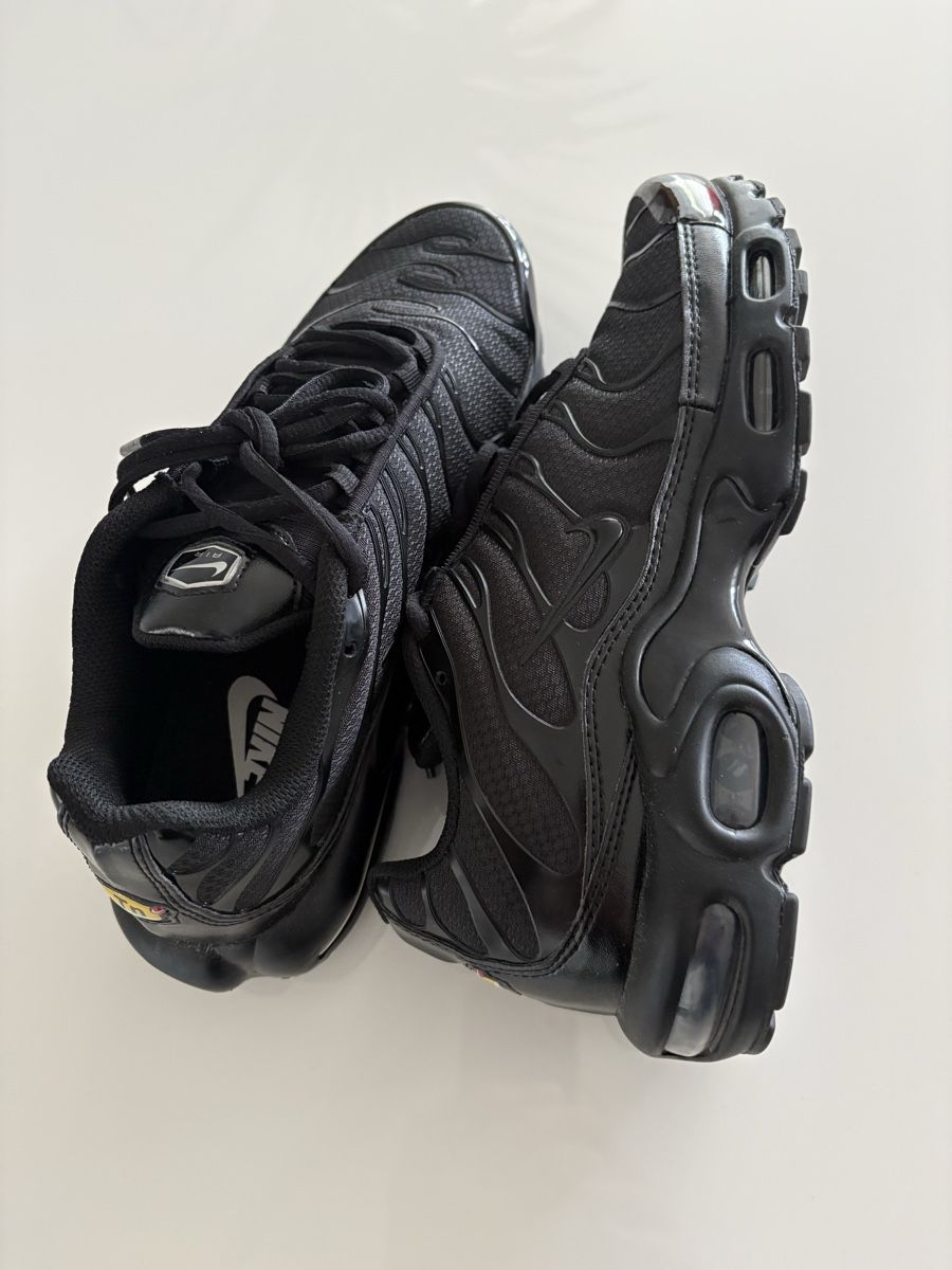 Nike Herrenschuhe: Original Nike Air Max Plus (43) – Gebraucht aus Rossens FR von Revox72 4