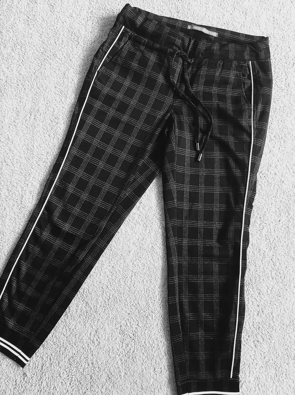 Pantaloni: Street One Hose Gr. S – Usato da Muotathal venduto da robin40 6