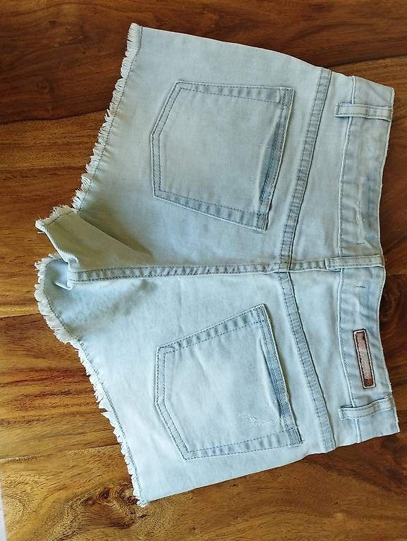 Jeans: Jeans Shorts Billabong – Usato da Murg venduto da mar_bkc8 2