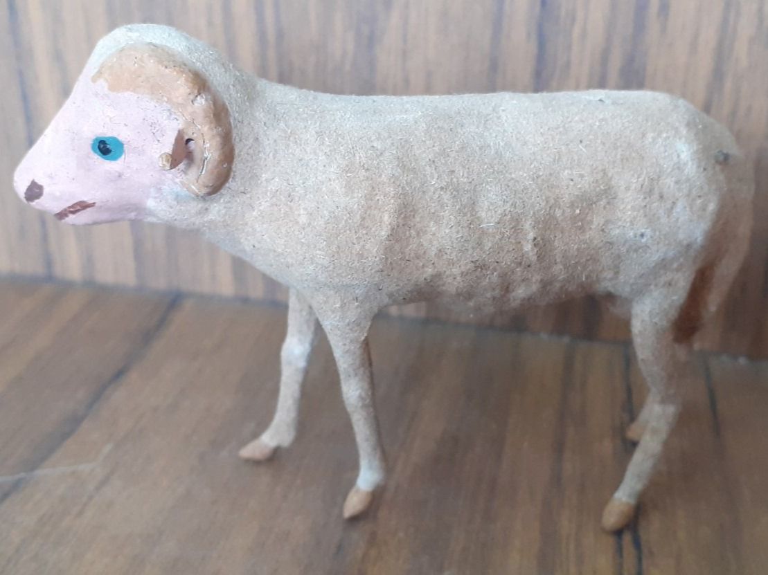 Statuette: Krippenfigur Schaf antik – Usato da Mörschwil venduto da antiksalon 6