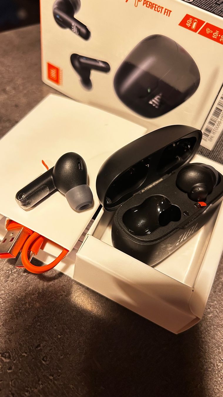 JBL Cuffie: Wave Beam 2 Headphones - comme neufs – Nuovo (secondo la descrizione) da Le Lignon venduto da Maymoun 4