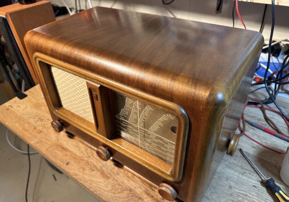 Radios: Minerva Radio mit Bluetooth 1948 mit Garantie – Gebraucht aus Neuwilen von Radio_a_Vavole_8566 1