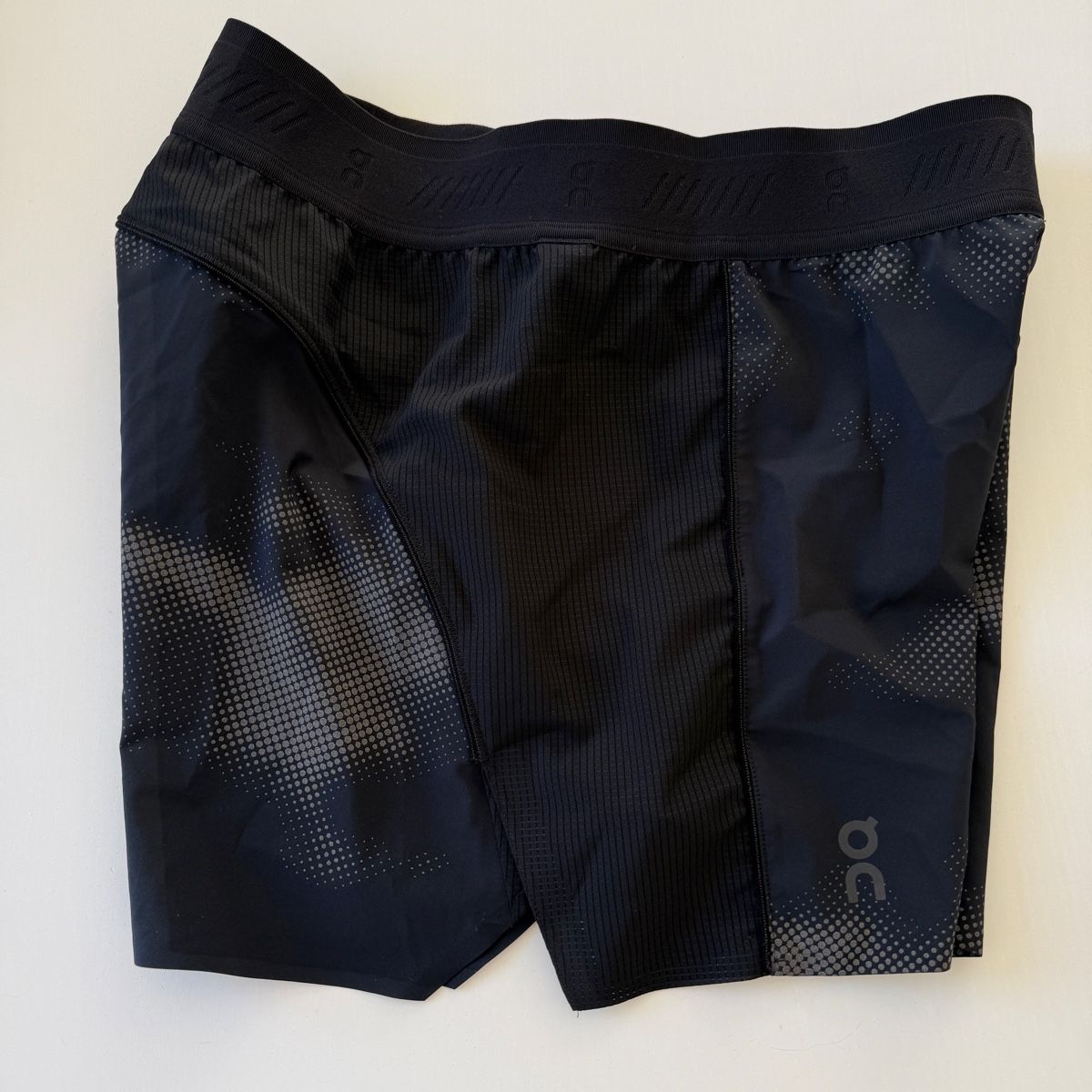 Pantaloni: ON RUNNING New Shorts – Nuovo (secondo la descrizione) da Emmen venduto da Avviivva_Com2023 4