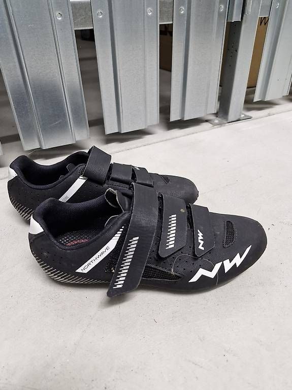 Northwave Scarpe da uomo: Scarpe da bici da corsa Northwave – Usato da Giubiasco venduto da bar_r9hz 1