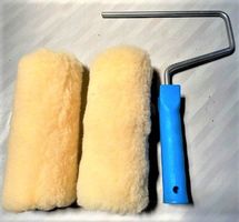 Farbroller 2 Stück mit einer Halterung