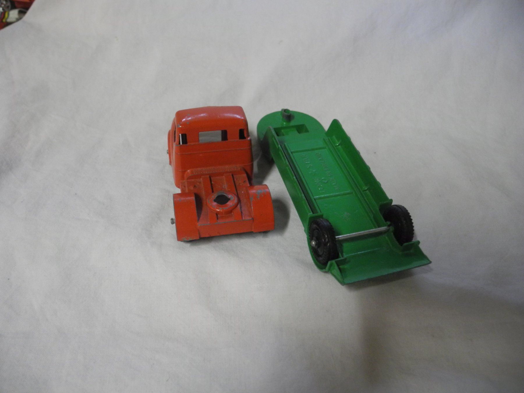 Modellini d'auto: LONE STAR  LOW LOADER  HEAVY HAULAGE   LEICHT BESPIELT – Usato da Gurtnellen venduto da Murmeli99 2