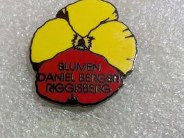 Ansteckpin 195: Blumen Daniel Berger Riggisberg