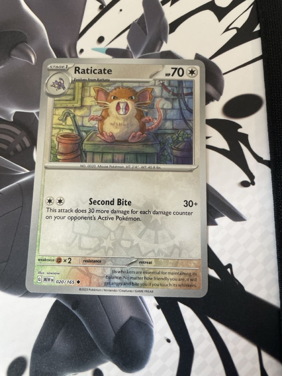 Pokémon Carte collezionabili: Raticate 020/165 Pokemon 151 Reverse Holo – Usato da Bazenheid venduto da Toulouse12