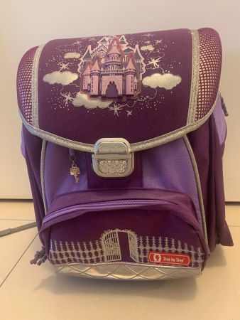 Schulteck Step by step Rucksack schloss