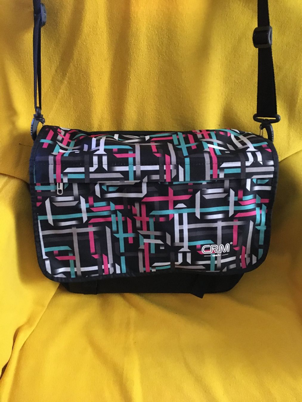 Borse da donna: College Tasche – Usato da Andeer venduto da JDOGG 2