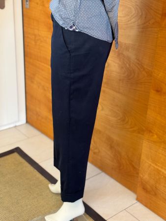 Marineblaue Baumwoll-Chino-Hose, Gr. 38, Top Zustand!
