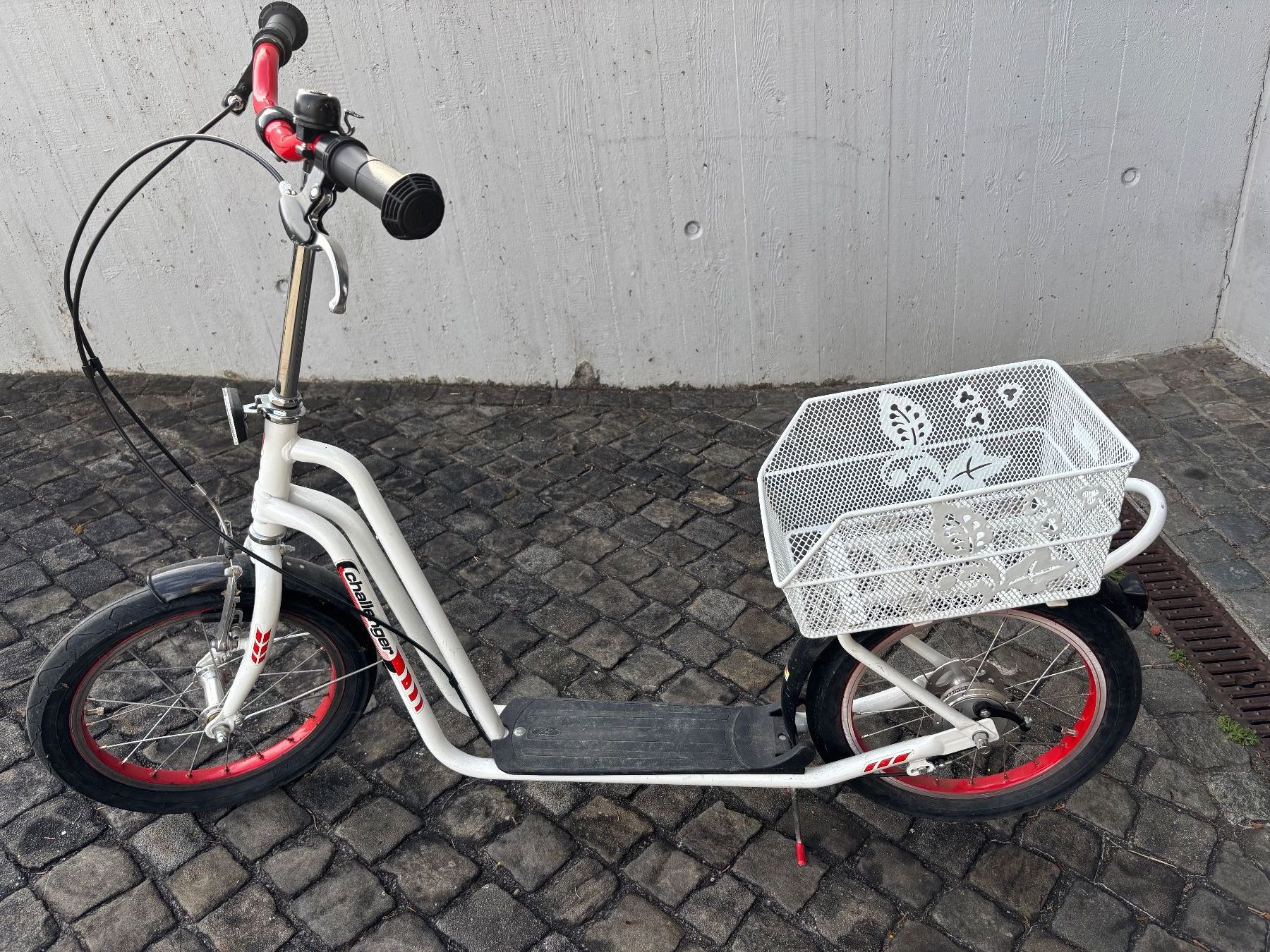 Kickboard: Tretroller mit grossen Rädern – Usato da Rain venduto da thesta24