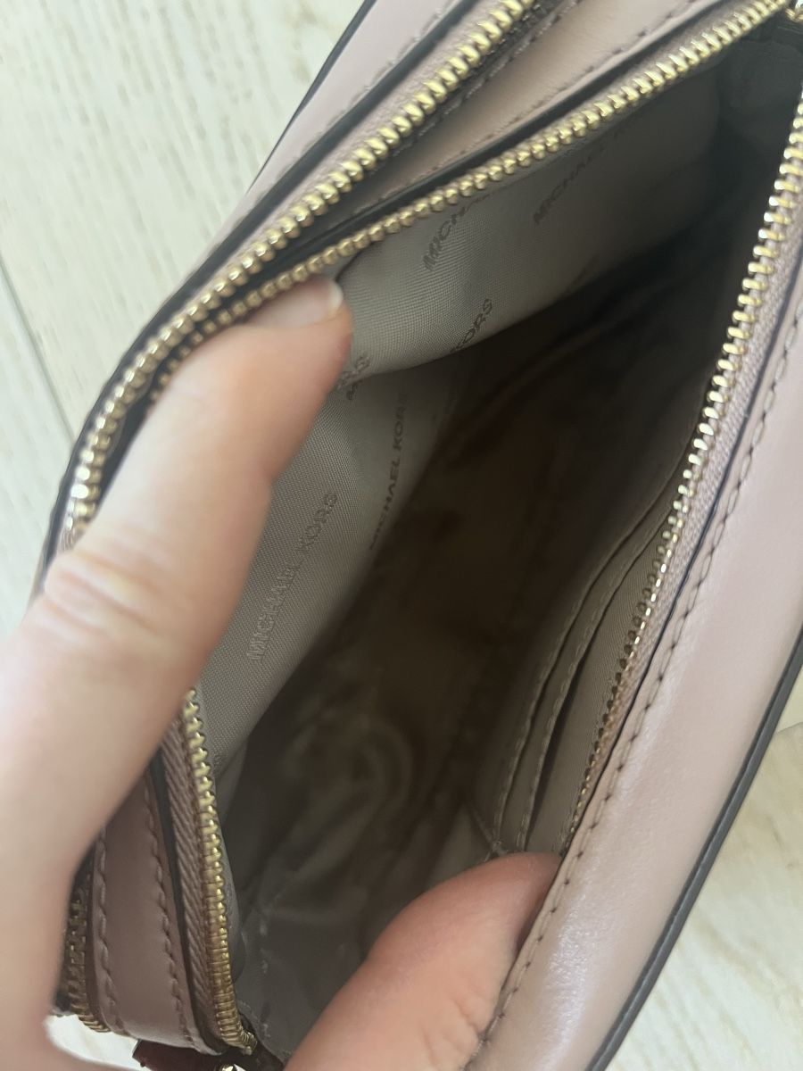 Michael Kors Borse da donna: Stylish bag from Michael Kors – Nuovo (secondo la descrizione) da Dully venduto da rev_l7jp 2