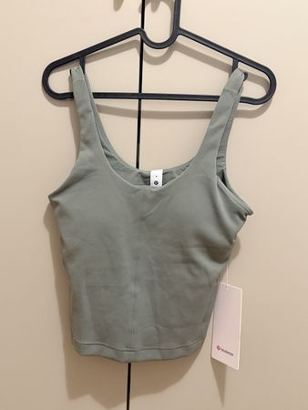 NEW lululemon Glow Up Tank – Willow Green – Size 6